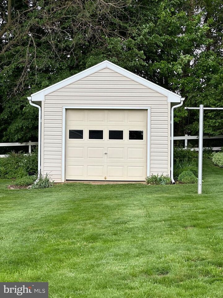 Property Photo: 41 Jayann Drive PA 17042