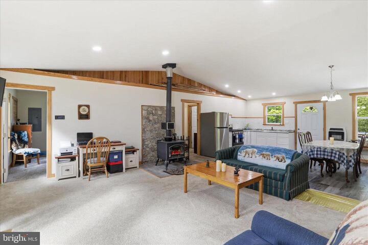 Property Photo: