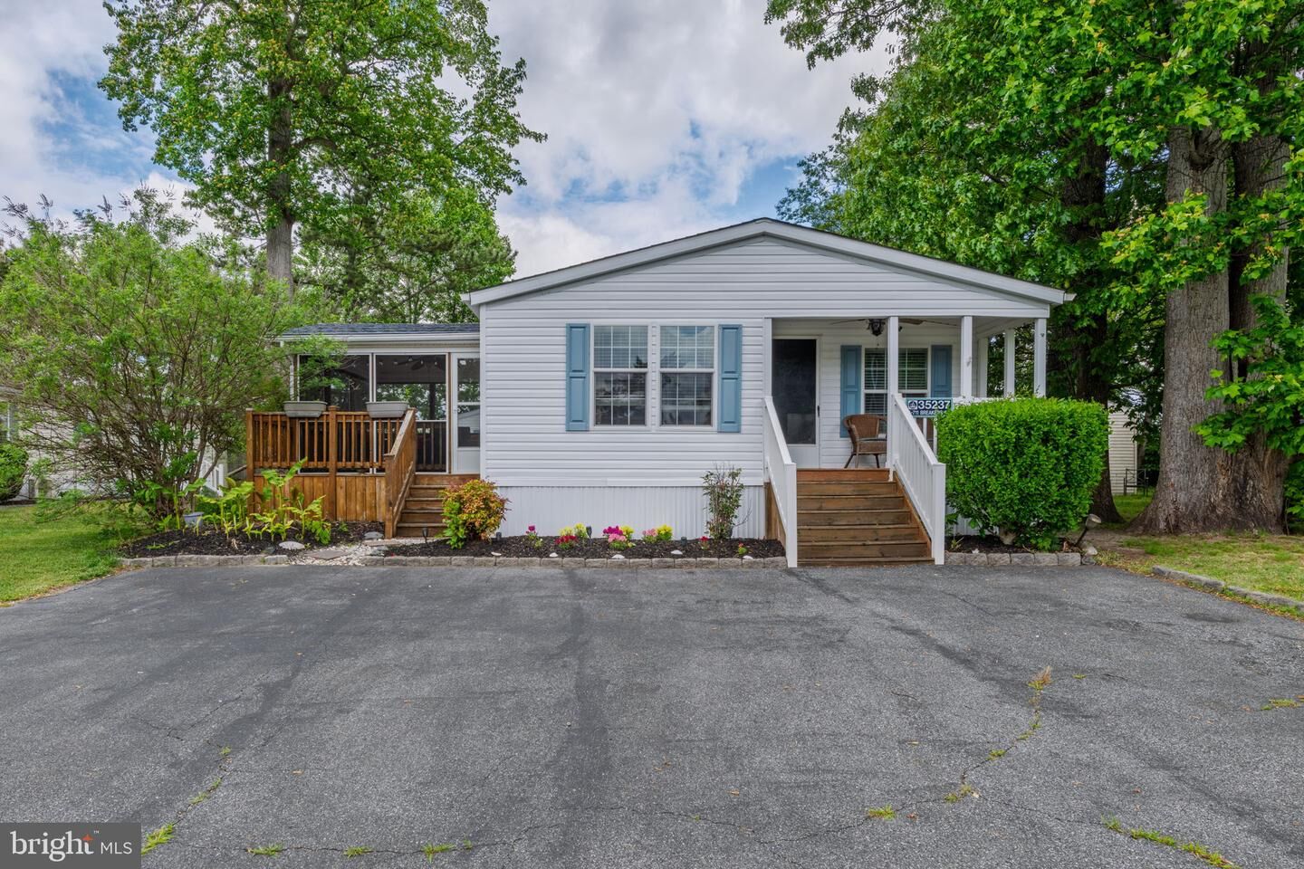 Property Photo:  35237 Breakers Street E-711  DE 19966 