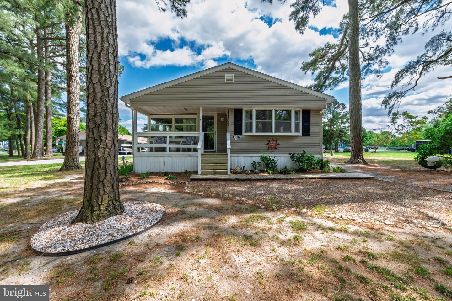 Property Photo: 35502 E Harbor Drive DE 19966