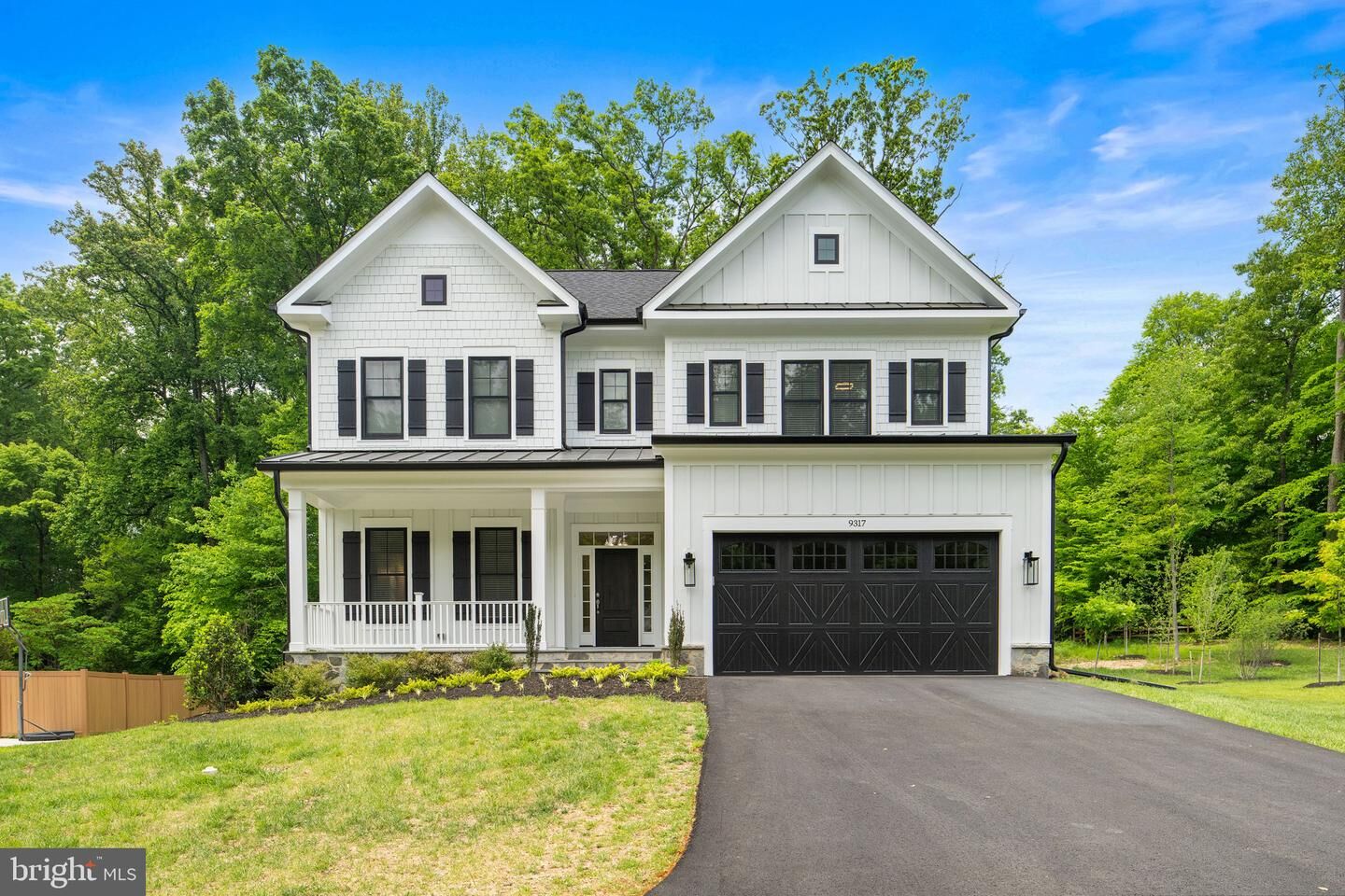 Property Photo: 9317 Convento Terrace VA 22031