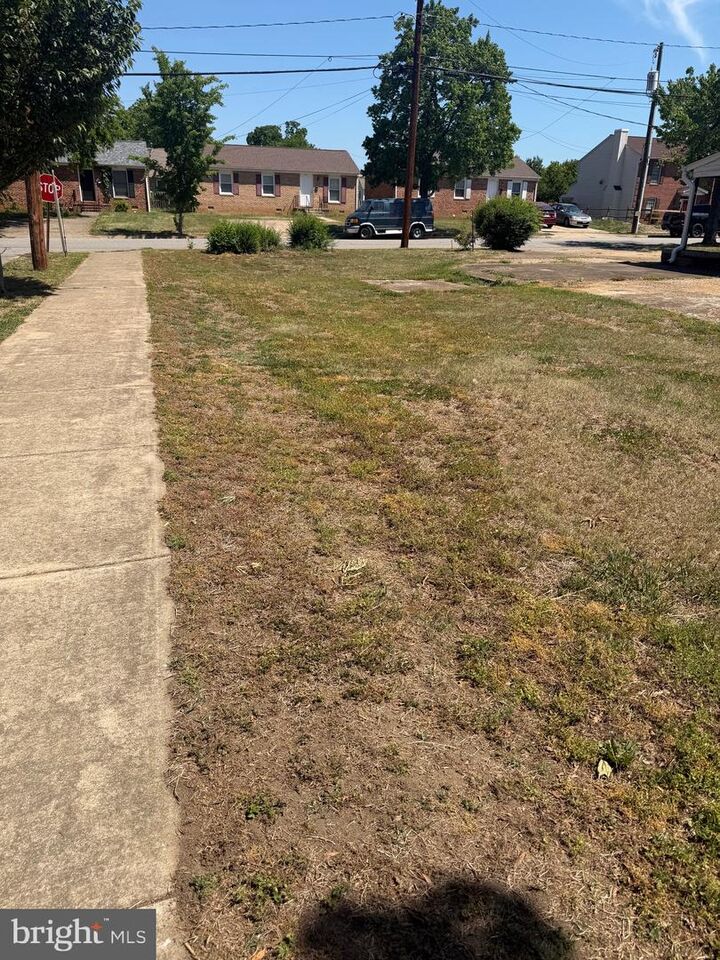 Property Photo:  410 Tyler Street  VA 22401 