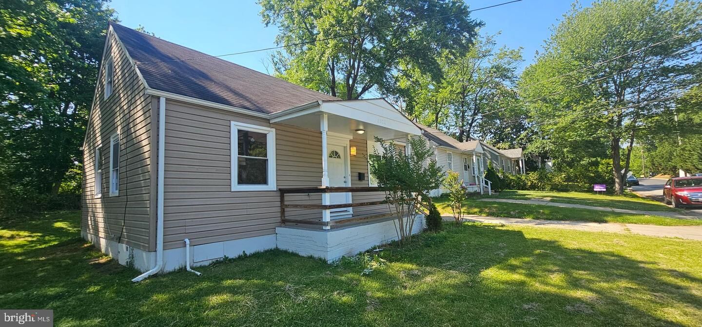 Property Photo: 9522 48th Place MD 20740