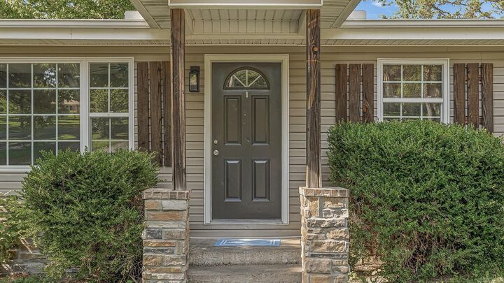 Property Photo:  1307 Wirt St  AR 72450 