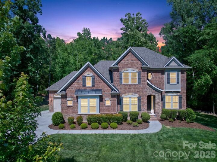 Property Photo:  1005 Kara Court  NC 28104 