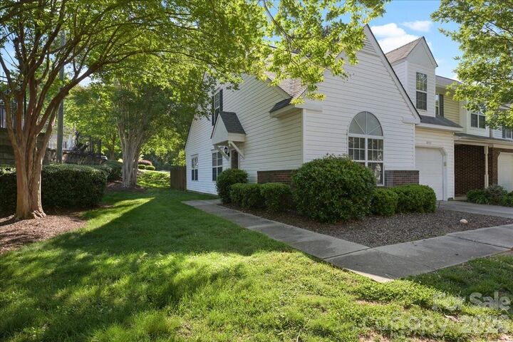 Property Photo: 8935 Houston Ridge Road NC 28277