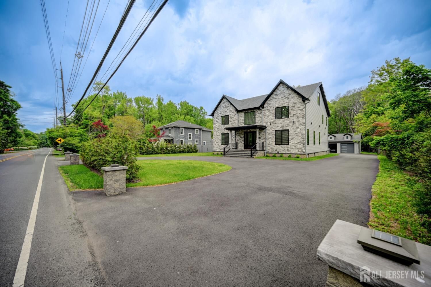 Property Photo:  147 Carter Road  NJ 08540 
