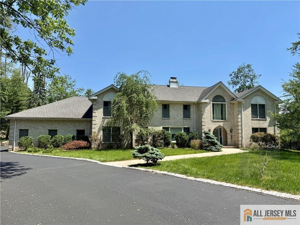 Property Photo:  60 Evergreen Lane  NJ 07069 