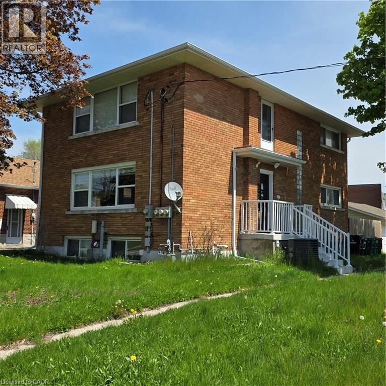 Property Photo:  112 Heiman Street 3  ON N2M 3L6 