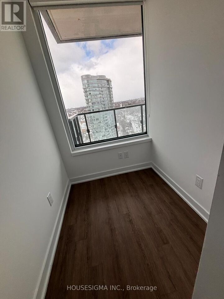 Property Photo: 1928 Lake Shore Boulevard West 2616 ON M6S 0B1