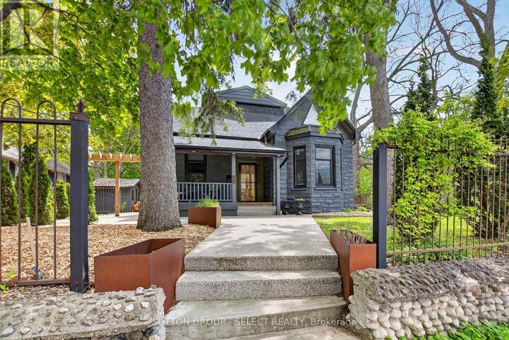 Property Photo: 309 Cromwell Street ON N6A 1Z7