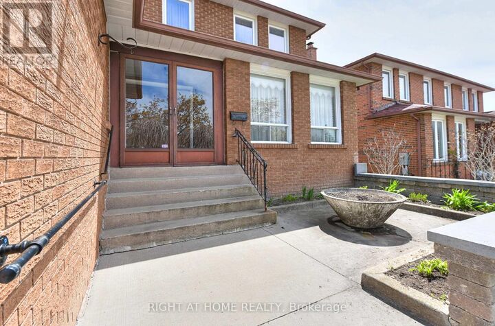 Property Photo:  101 Raymerville Drive  ON L3P 4K7 