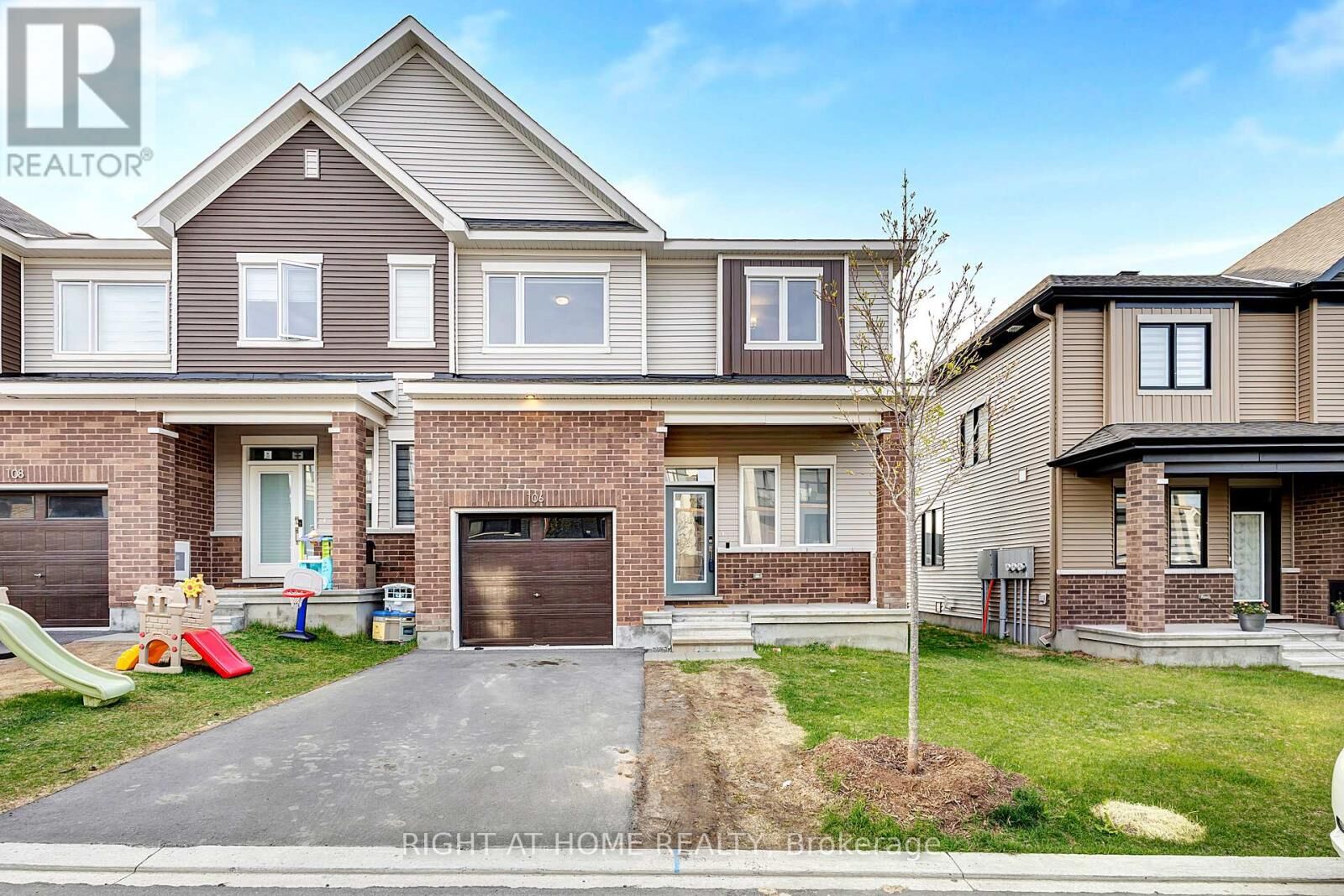 Property Photo:  106 Beebalm Crescent  ON K2J 7G5 