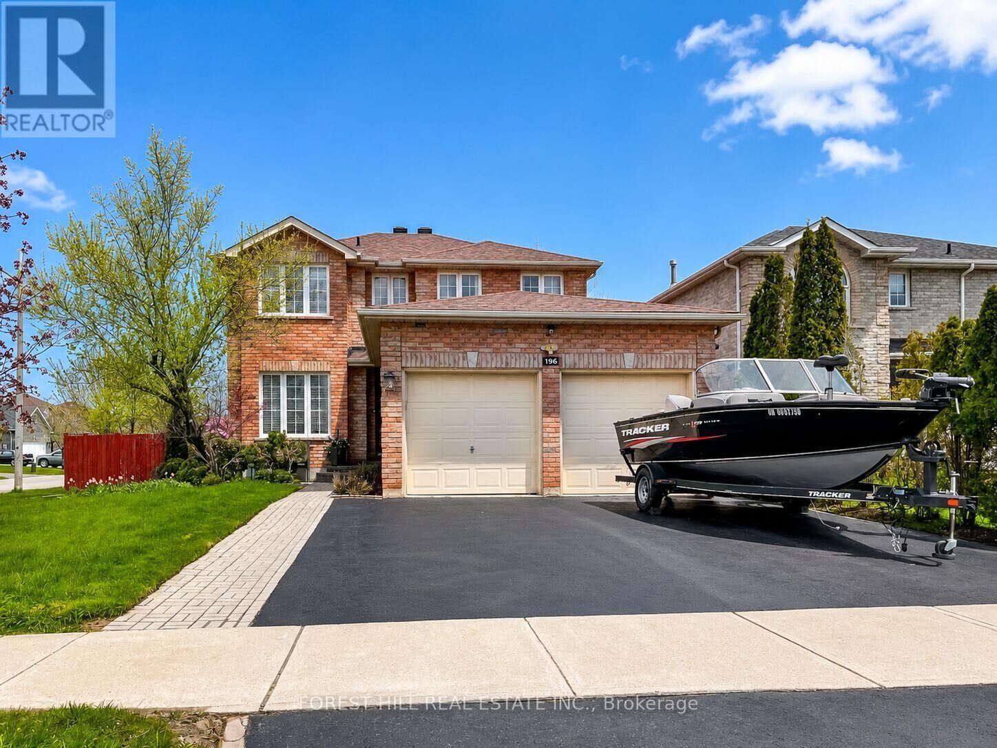 Property Photo:  196 Sproule Drive  ON L4N 0N4 