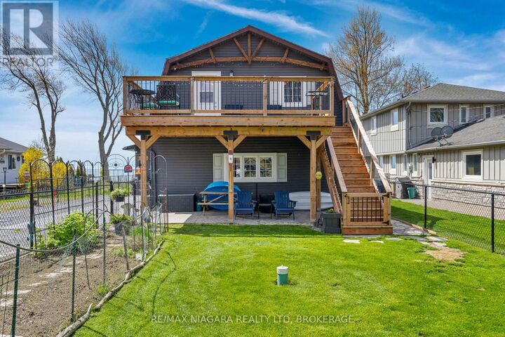 Property Photo: 10825 Lakeshore Road West ON L3K 5V4
