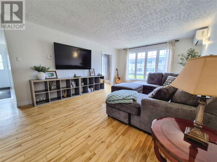 Property Photo:  26 Kawaja Drive  NL A2H 6R6 
