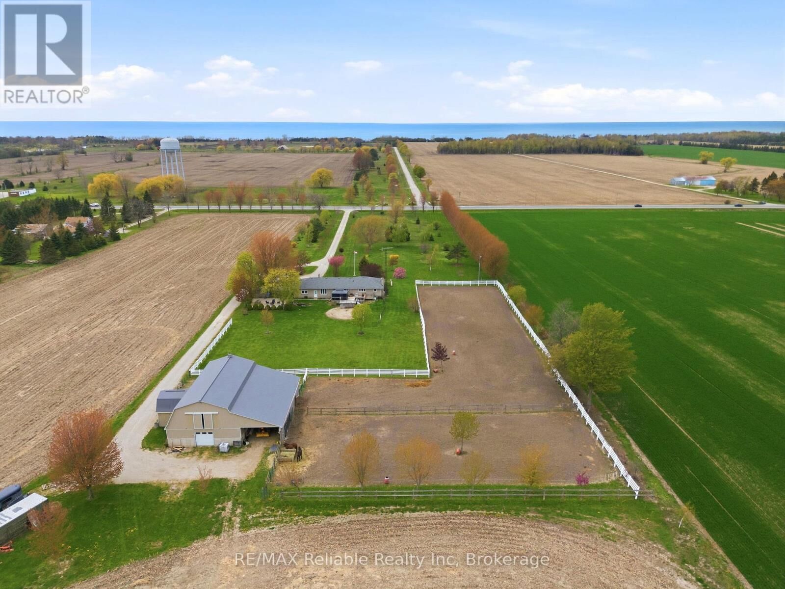 Property Photo:  79474 Bluewater Highway  ON N7A 3X8 