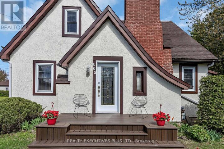 Property Photo: 605 Water Street ON K0B 1L0