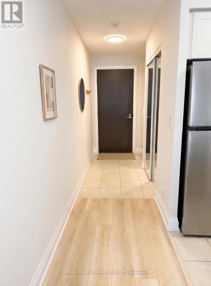 Property Photo: 55 De Boers Drive 701 ON M3J 0G5