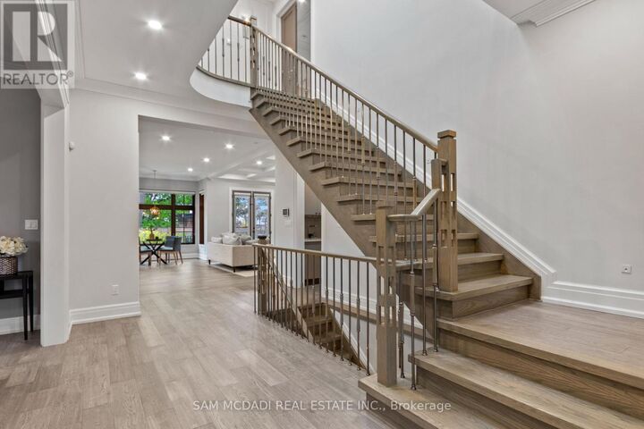 Property Photo:  1134 Welwyn Drive  ON L5J 3J3 