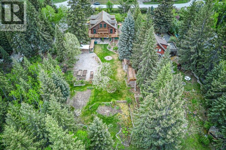 Property Photo: 4985 Ogilvey Avenue BC V0B 1L1