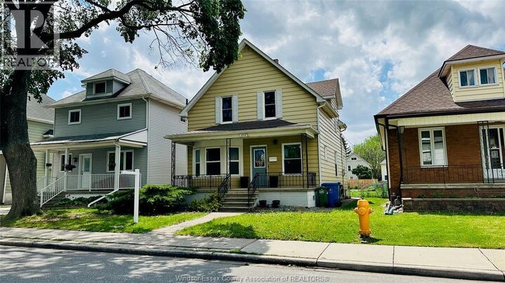 Property Photo:  859 Pierre Avenue  ON N9A 2K9 
