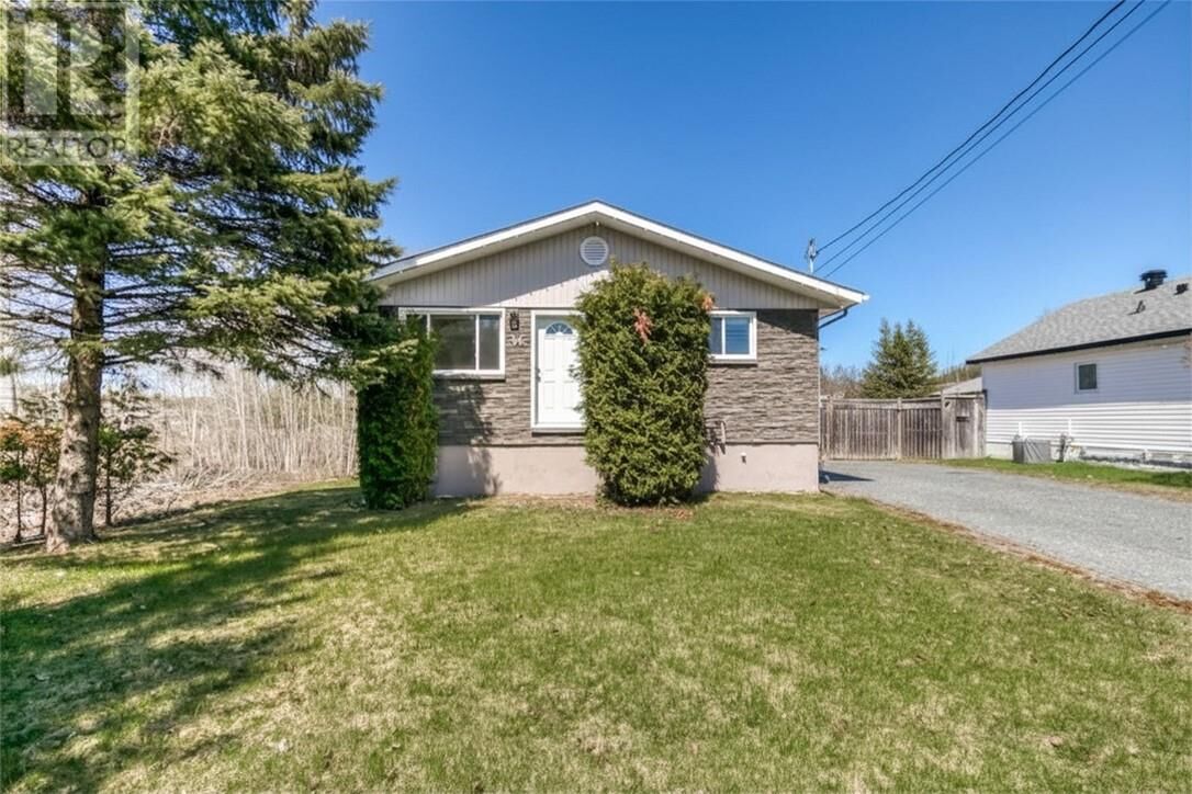 Property Photo: 54 Riverside Drive ON P0M 3C0