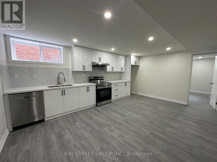 Property Photo:  17 Kilkenny Drive Lower  ON M1W 1J5 