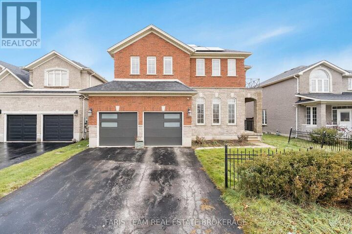 Property Photo:  3 Prince William Way  ON L4N 0Y9 