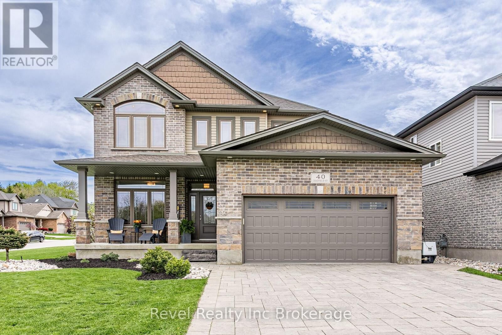 Property Photo: 40 Chatfield Street ON N5C 0B3
