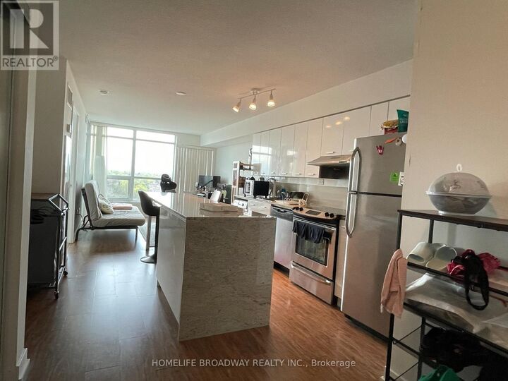Property Photo:  15 Singer Court 1105  ON M2K 0B1 