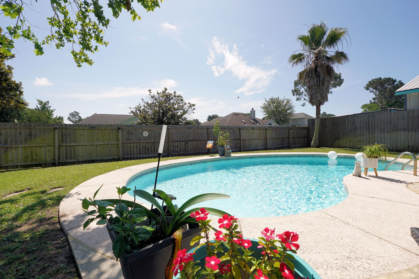 Property Photo:  2328 Prytania Circle  FL 32566 