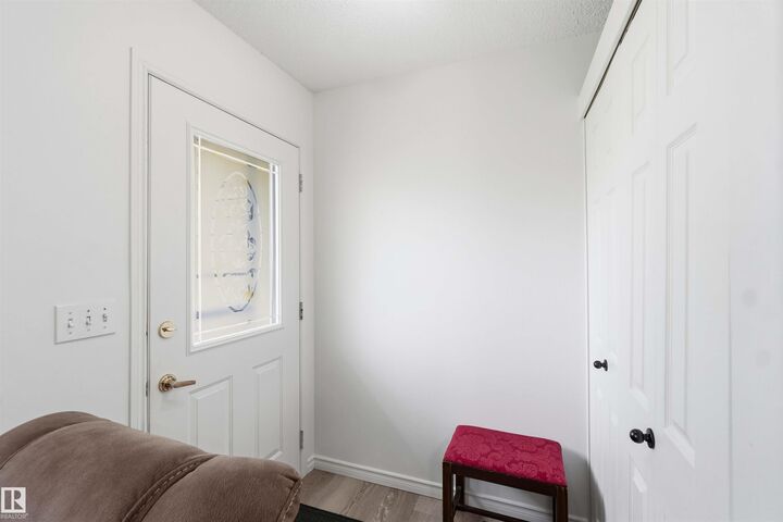 Property Photo:  5138 47 Street  AB T0A 2W0 