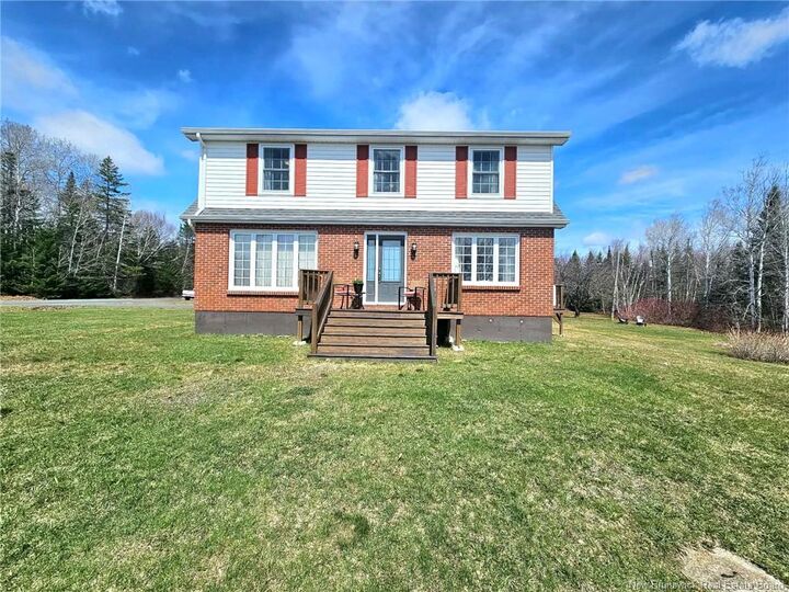 Property Photo:  450 Petrie  NB E2A 4Y9 