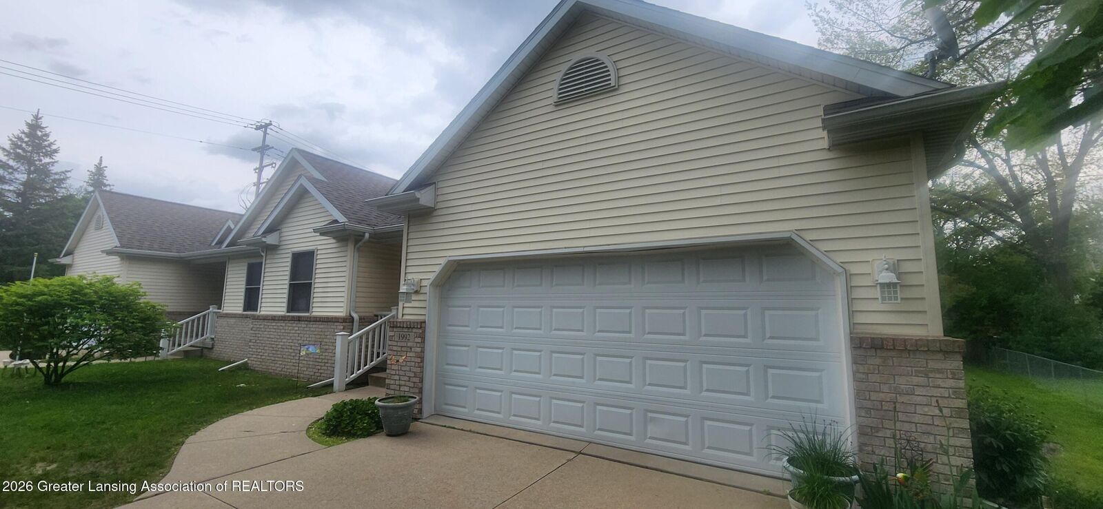 Property Photo:  327 E Middle Street  MI 48895 