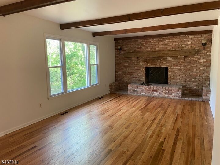 Property Photo:  21 Berkshire Ct  NJ 07921 