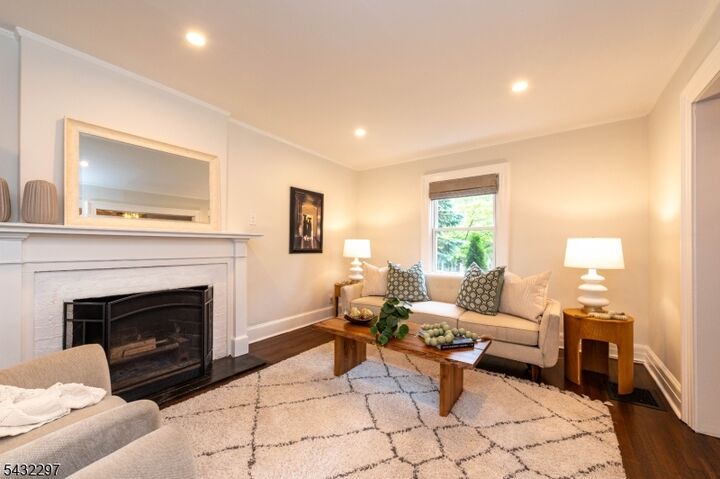 Property Photo: 6 North Terrace NJ 07040