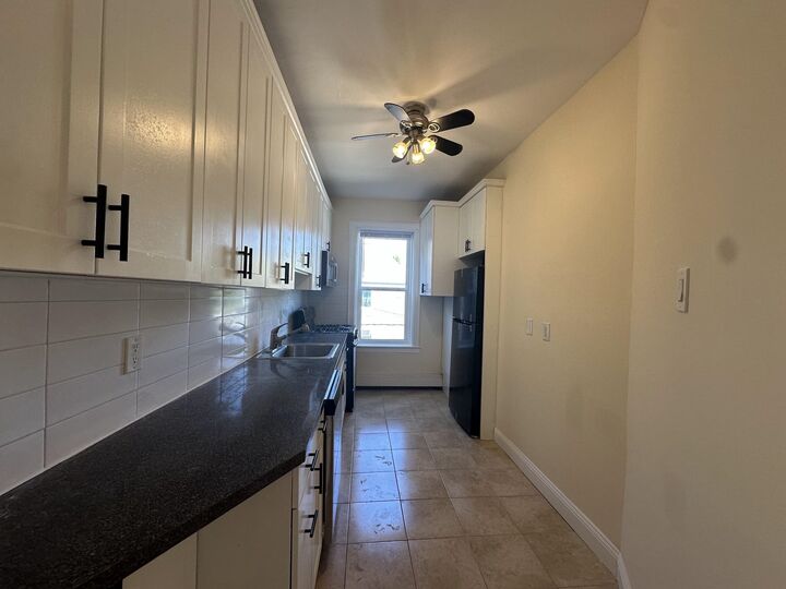 Property Photo:  15 Broadway 22  NJ 07002 