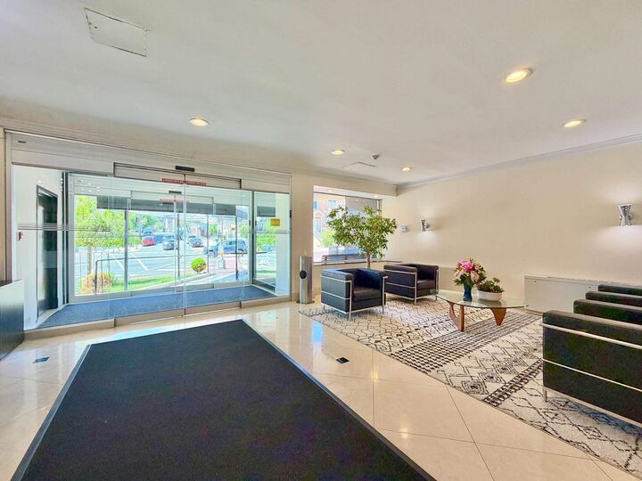 Property Photo: 7100 Blvd East 11L NJ 07093