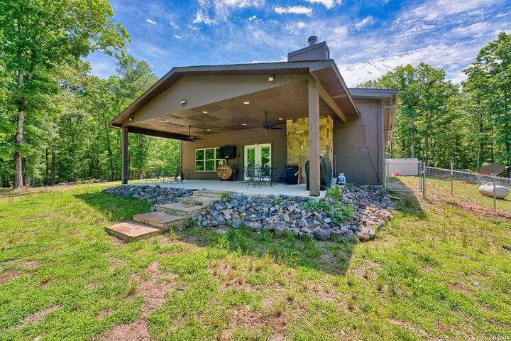 Property Photo: 316 Stihl Road AR 71901