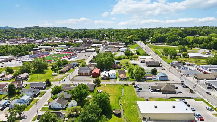 Property Photo:  404 Ford Street  KY 40701 