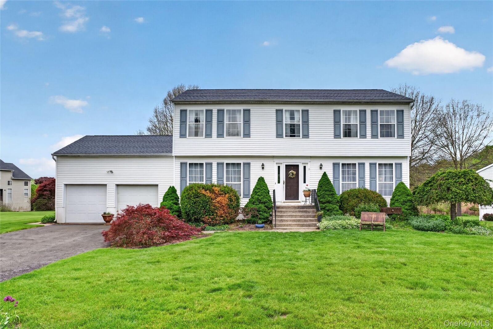 Property Photo: 5 Waterford Circle NY 10992