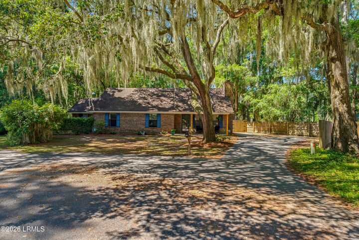Property Photo:  2406 Grinkley Court  SC 29935 