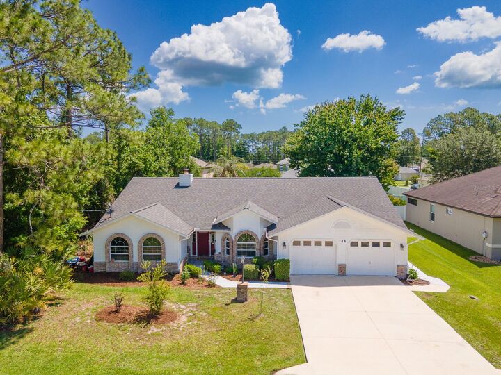 Property Photo:  126 Birchwood Drive  FL 32137 