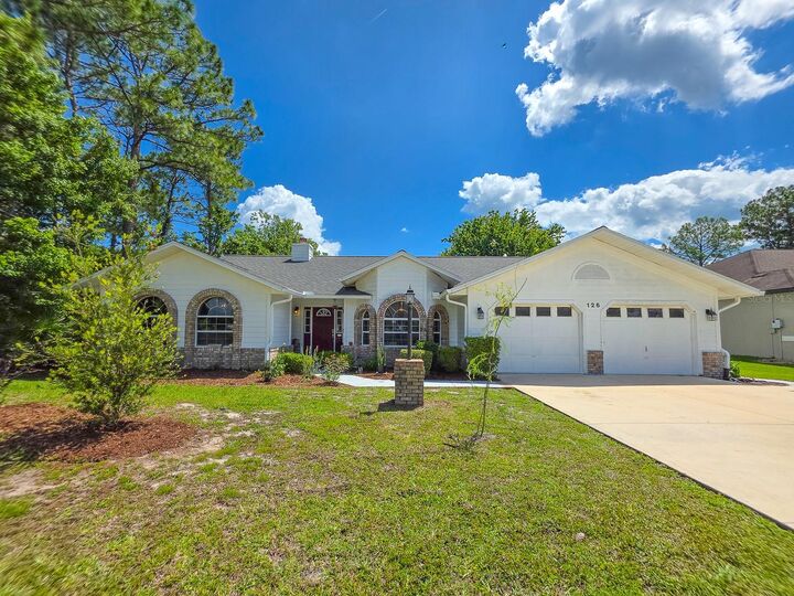 Property Photo:  126 Birchwood Drive  FL 32137 