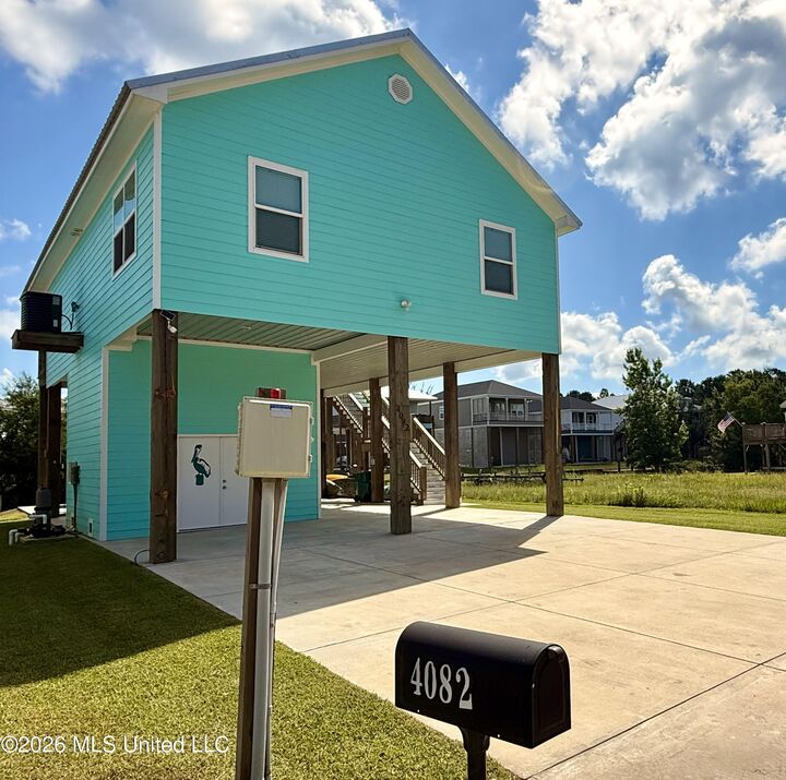 Property Photo: 4082 Cardinal Street MS 39520