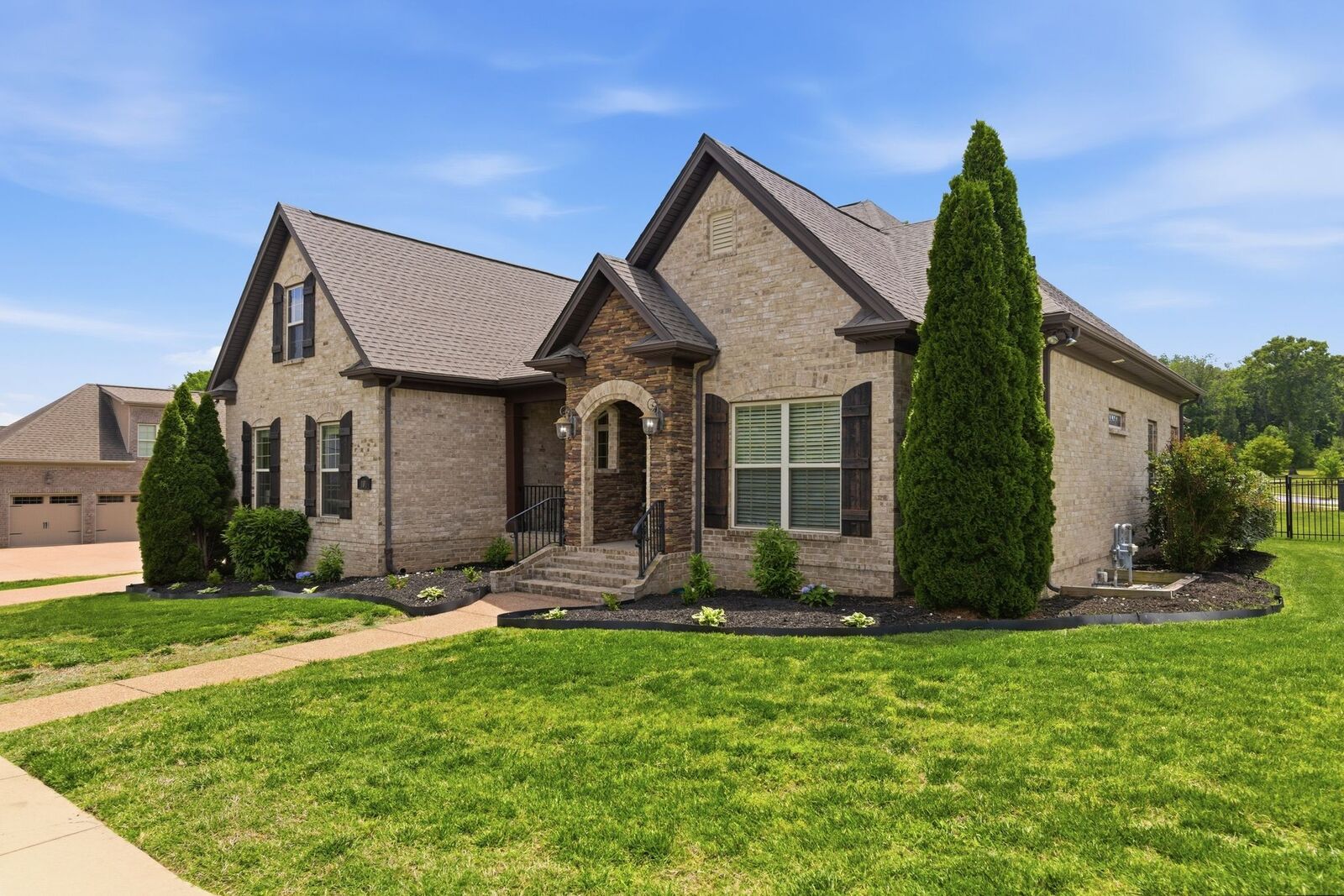 Property Photo:  101 Corbin Ct  TN 37135 