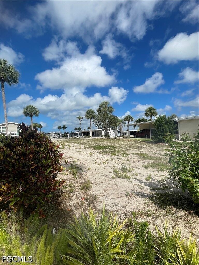 Property Photo: 17881 Bryan Court FL 33931