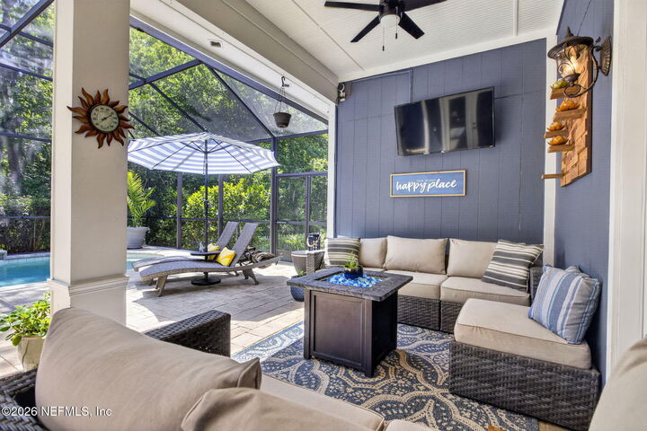 Property Photo:  2304 Emilys Way  FL 32003 