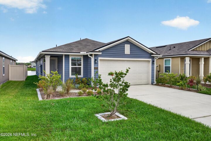 Property Photo: 4276 Quaking Street FL 32218
